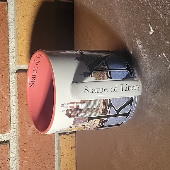 New York Statue of Liberty Souvenir Cup Mug - Picture 2 of 6